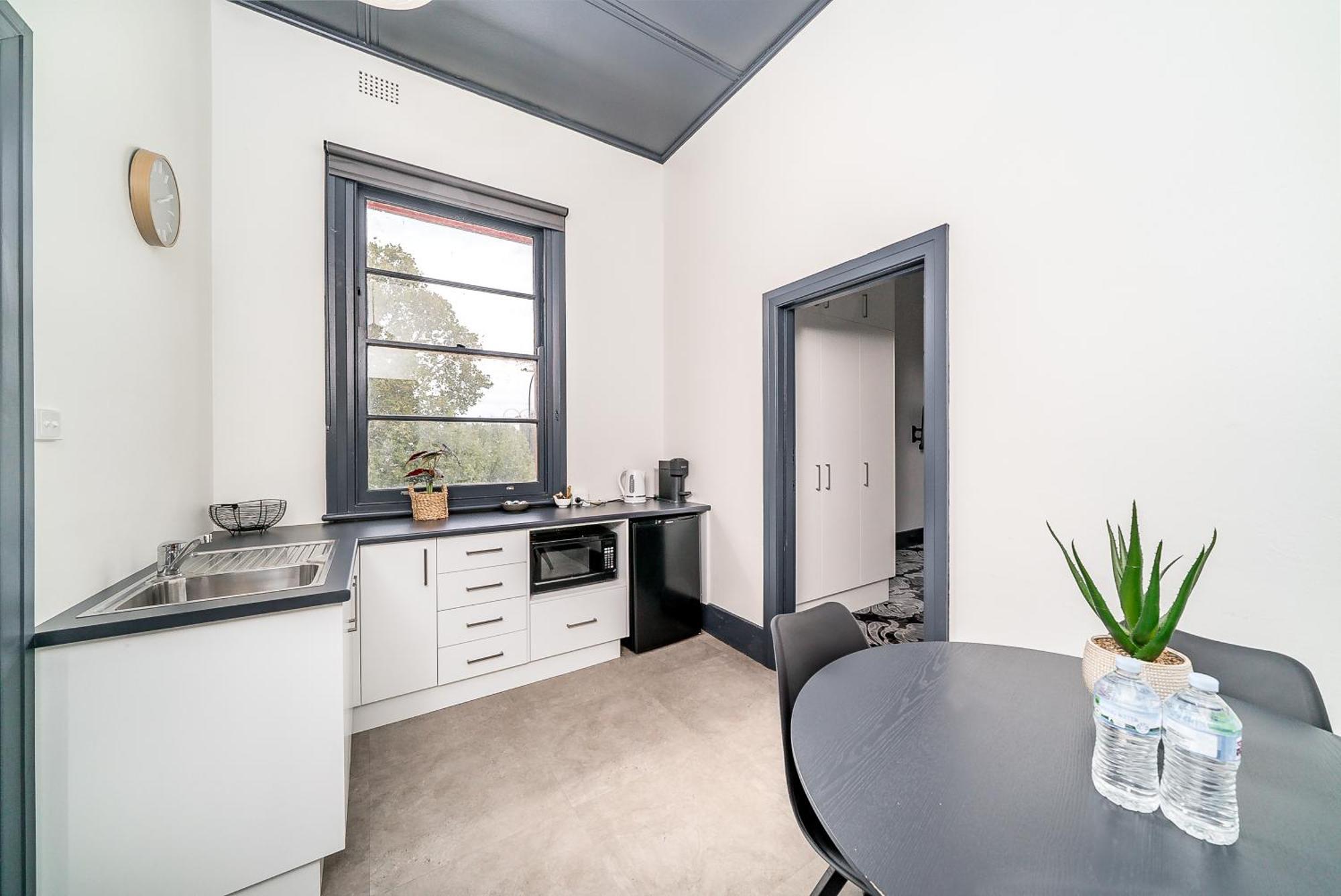 Romano's Hotel&Suites Wagga Wagga Esterno foto