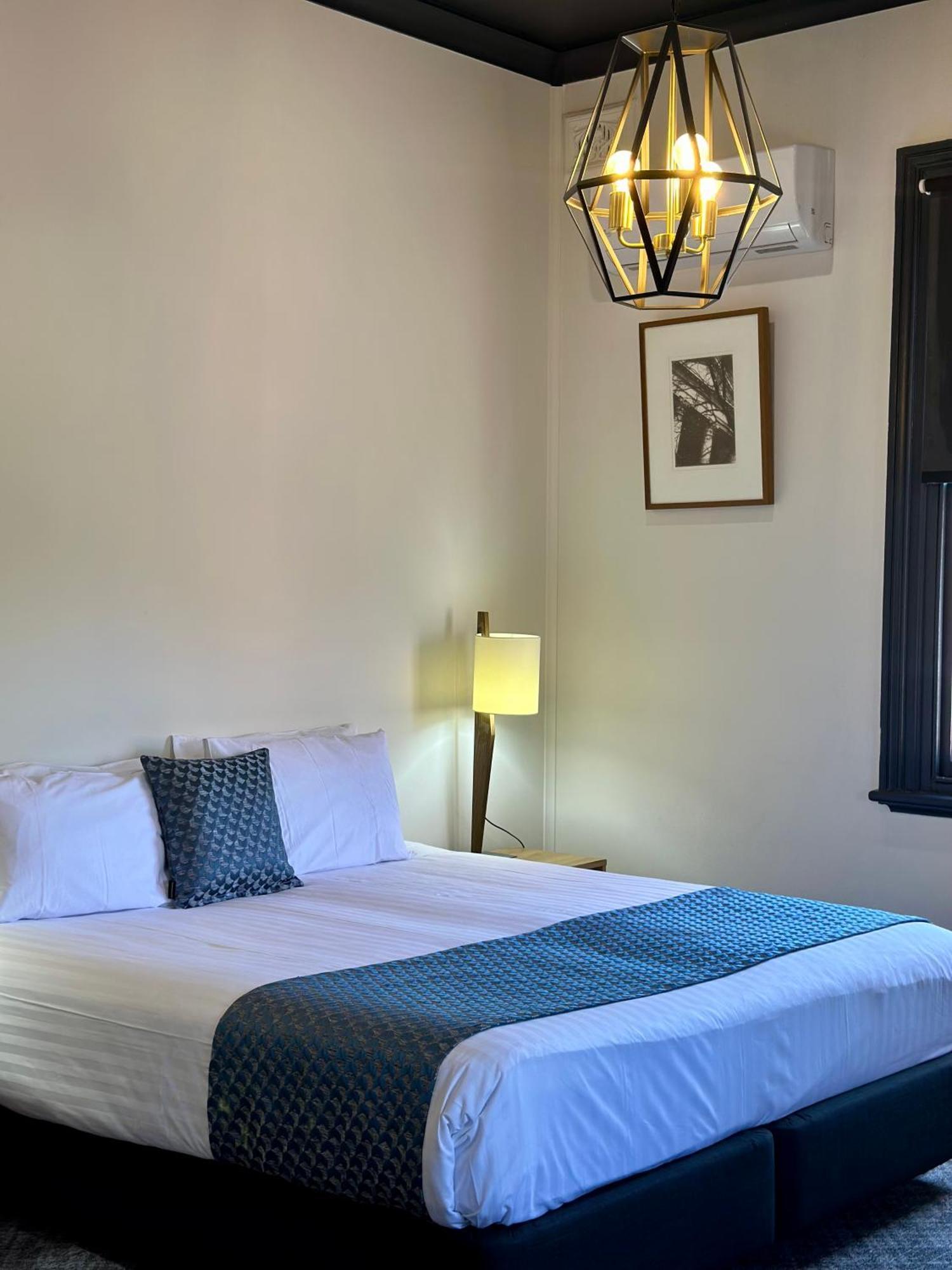 Romano's Hotel&Suites Wagga Wagga Esterno foto