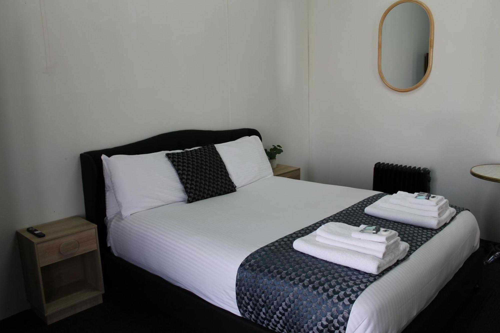 Romano's Hotel&Suites Wagga Wagga Esterno foto